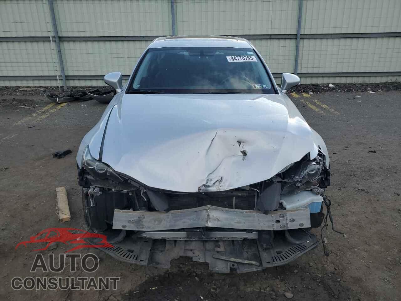 LEXUS IS 2014 - JTHCF1D25E5010447