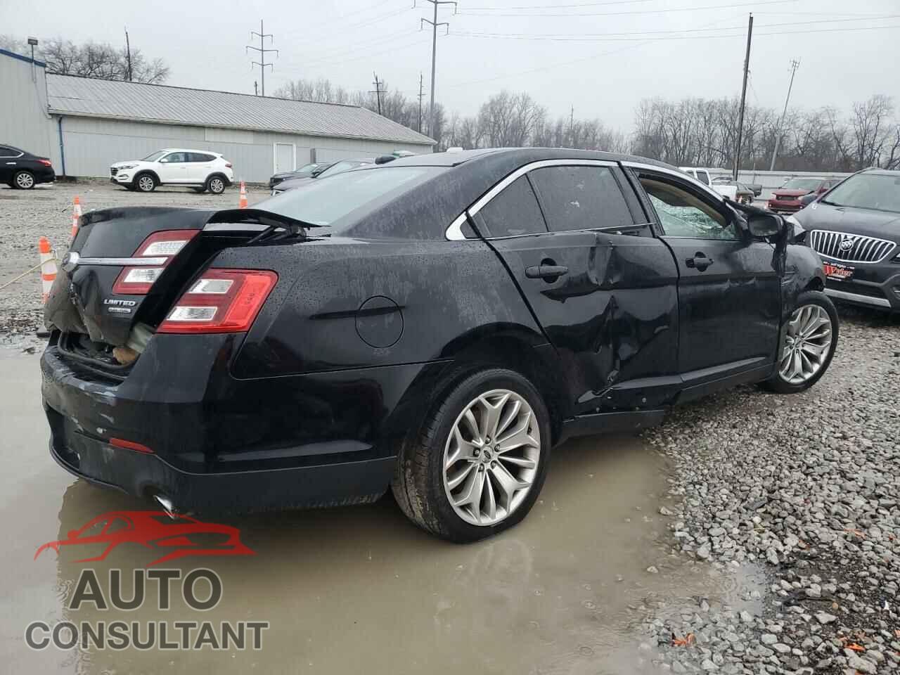 FORD TAURUS 2017 - 1FAHP2F82HG104005
