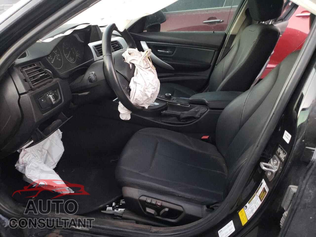BMW 3 SERIES 2013 - WBA3A5C55DF351825