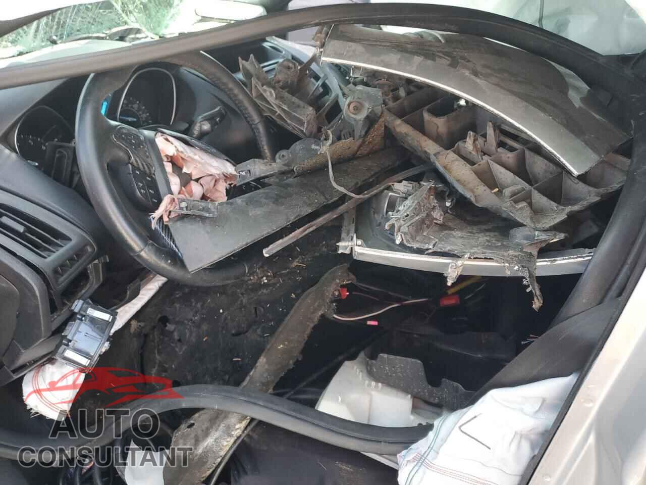 FORD FOCUS 2015 - 1FADP3K25FL375375