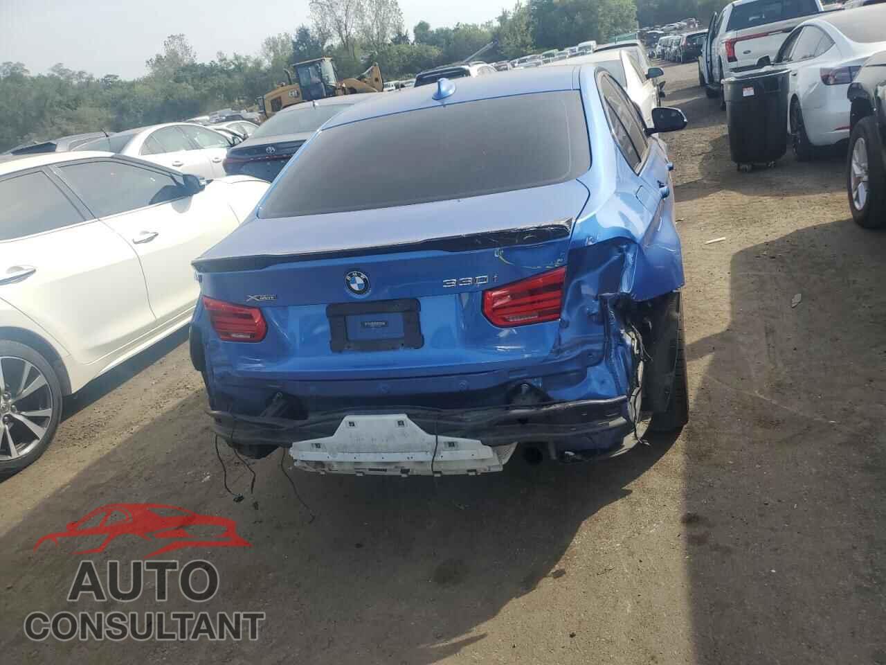 BMW 3 SERIES 2017 - WBA8D9C37HA004826