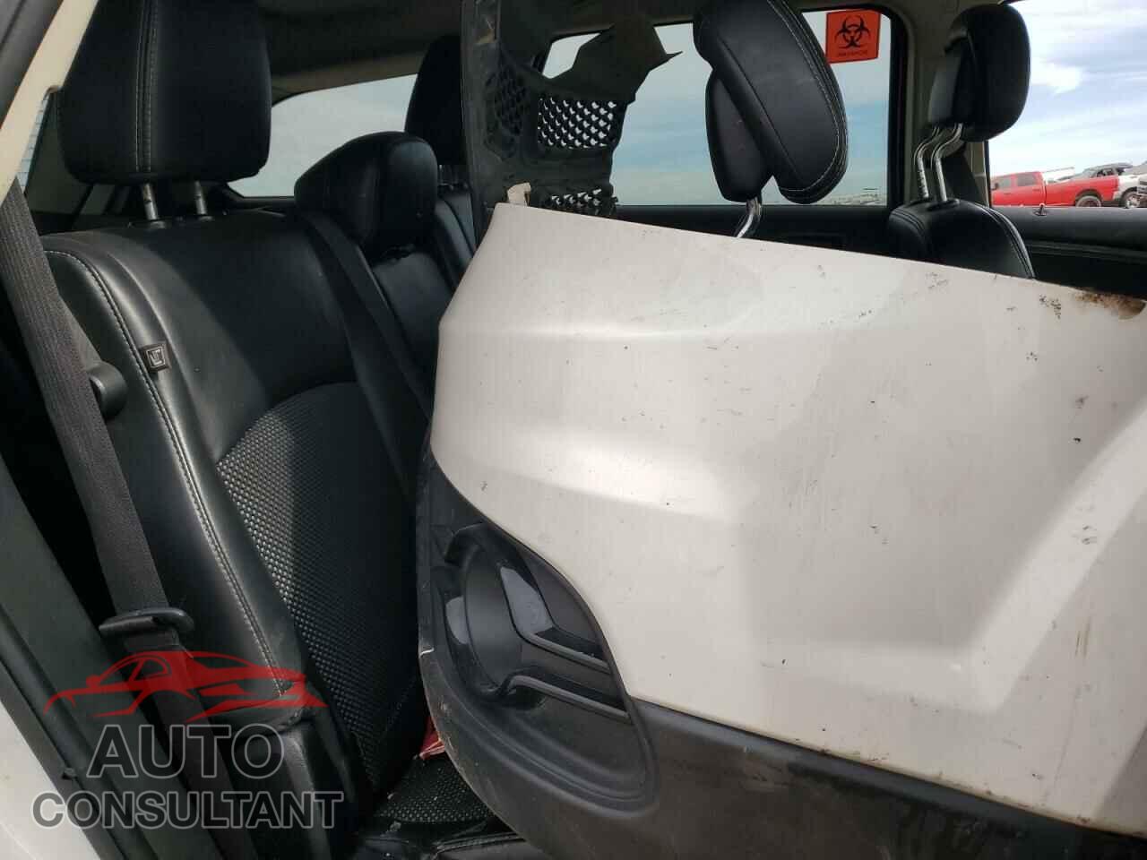 DODGE JOURNEY 2015 - 3C4PDCGB7FT611229