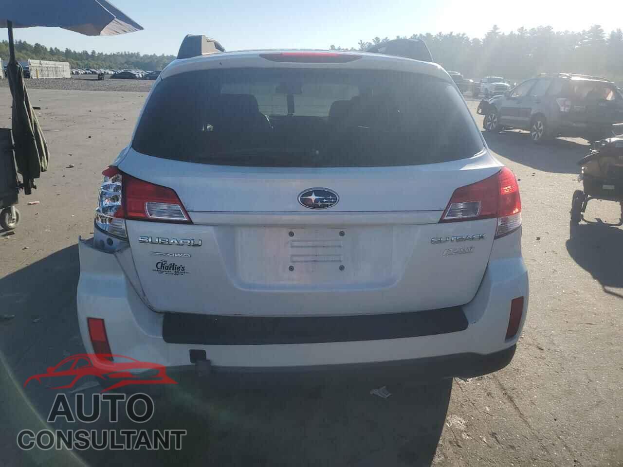 SUBARU OUTBACK 2011 - 4S4BRBCC3B3428254