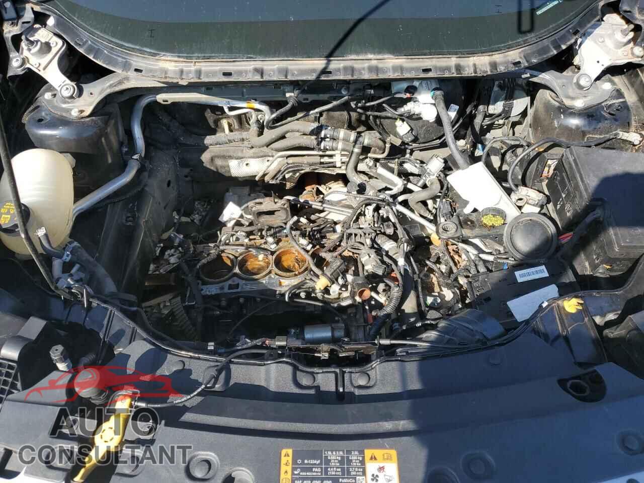 FORD ESCAPE 2018 - 1FMCU9GD3JUB75864
