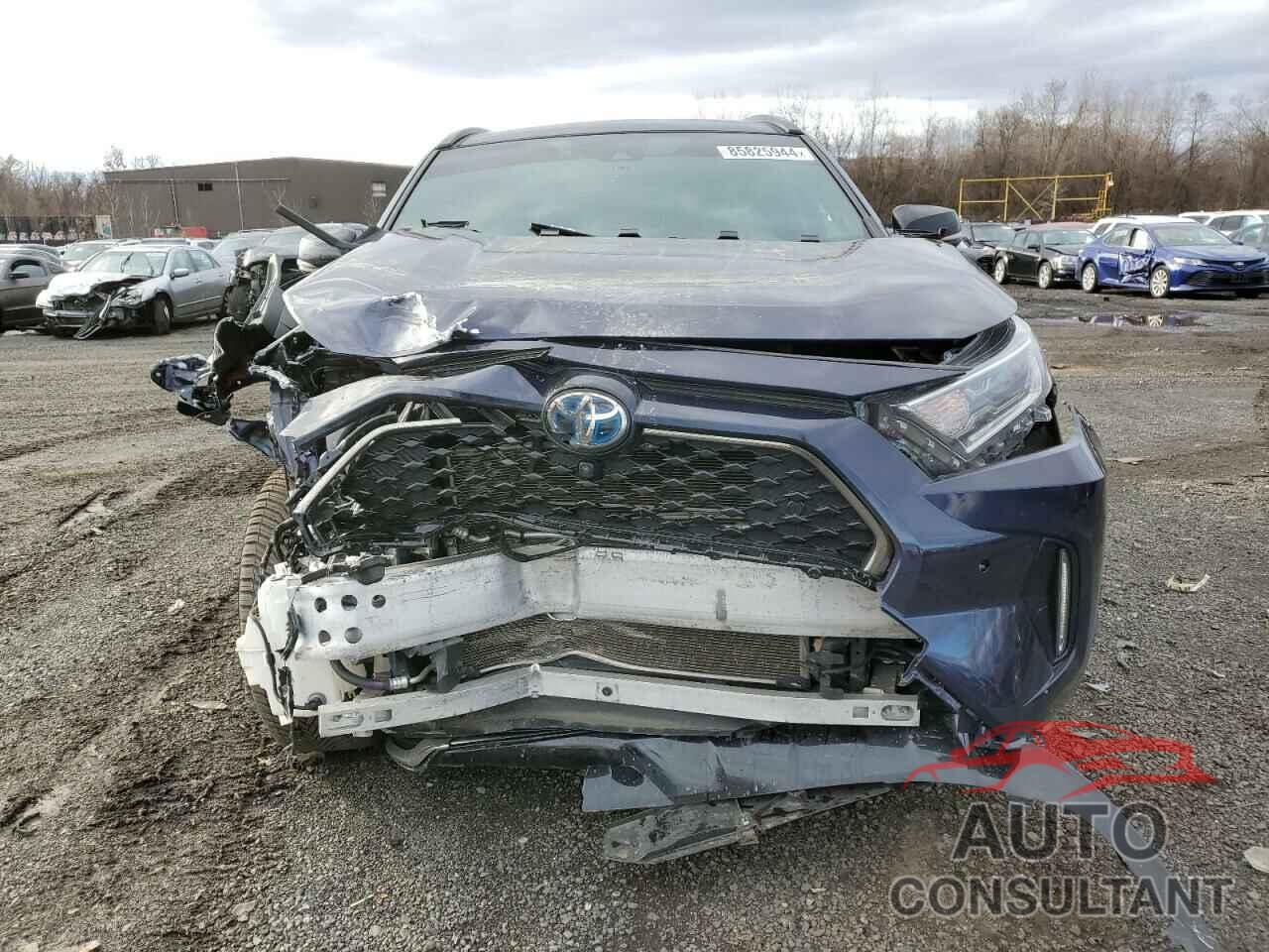 TOYOTA RAV4 2021 - JTMFB3FV5MD015682