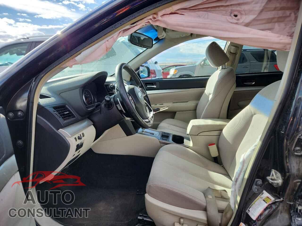 SUBARU OUTBACK 2013 - 4S4BRBGC1D3319918