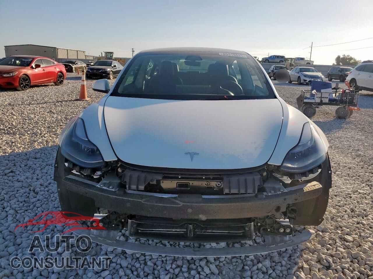TESLA MODEL 3 2022 - 5YJ3E1EA1NF314139