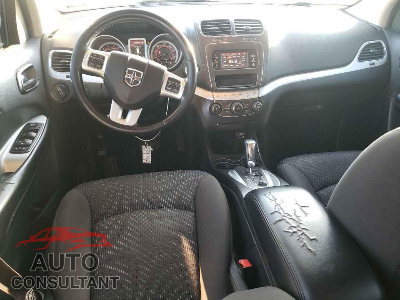 DODGE JOURNEY 2012 - 3C4PDCBG2CT184878