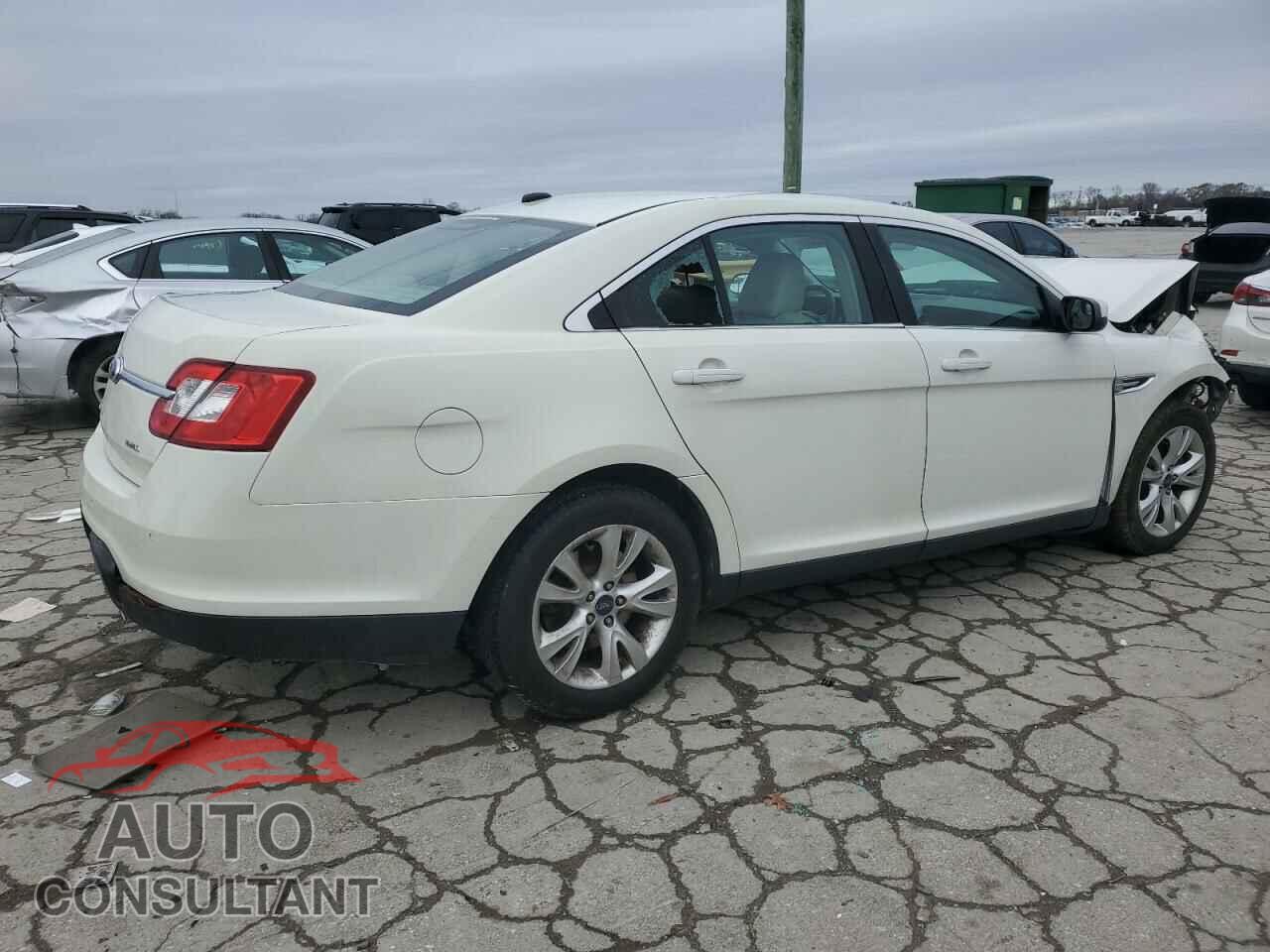 FORD TAURUS 2019 - 1FAHP2EW5CG129652