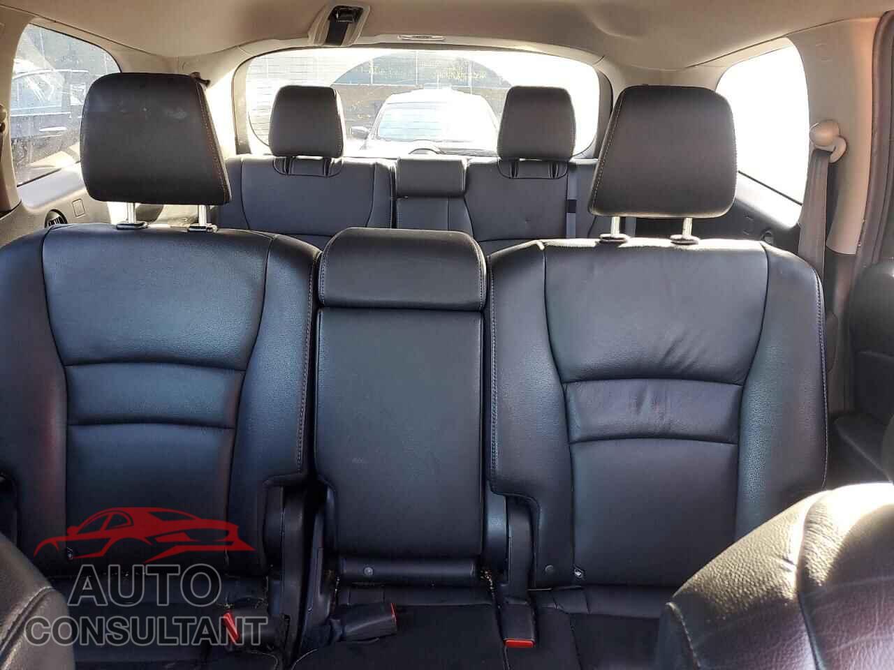 HONDA PILOT 2020 - 5FNYF6H53LB049865