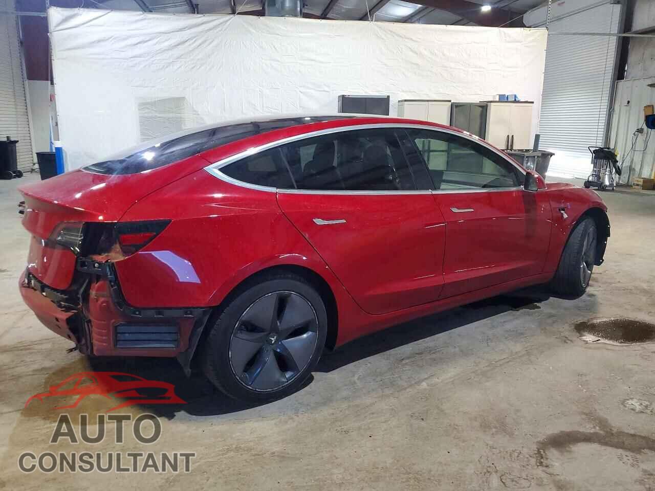 TESLA MODEL 3 2018 - 5YJ3E1EA1JF032481