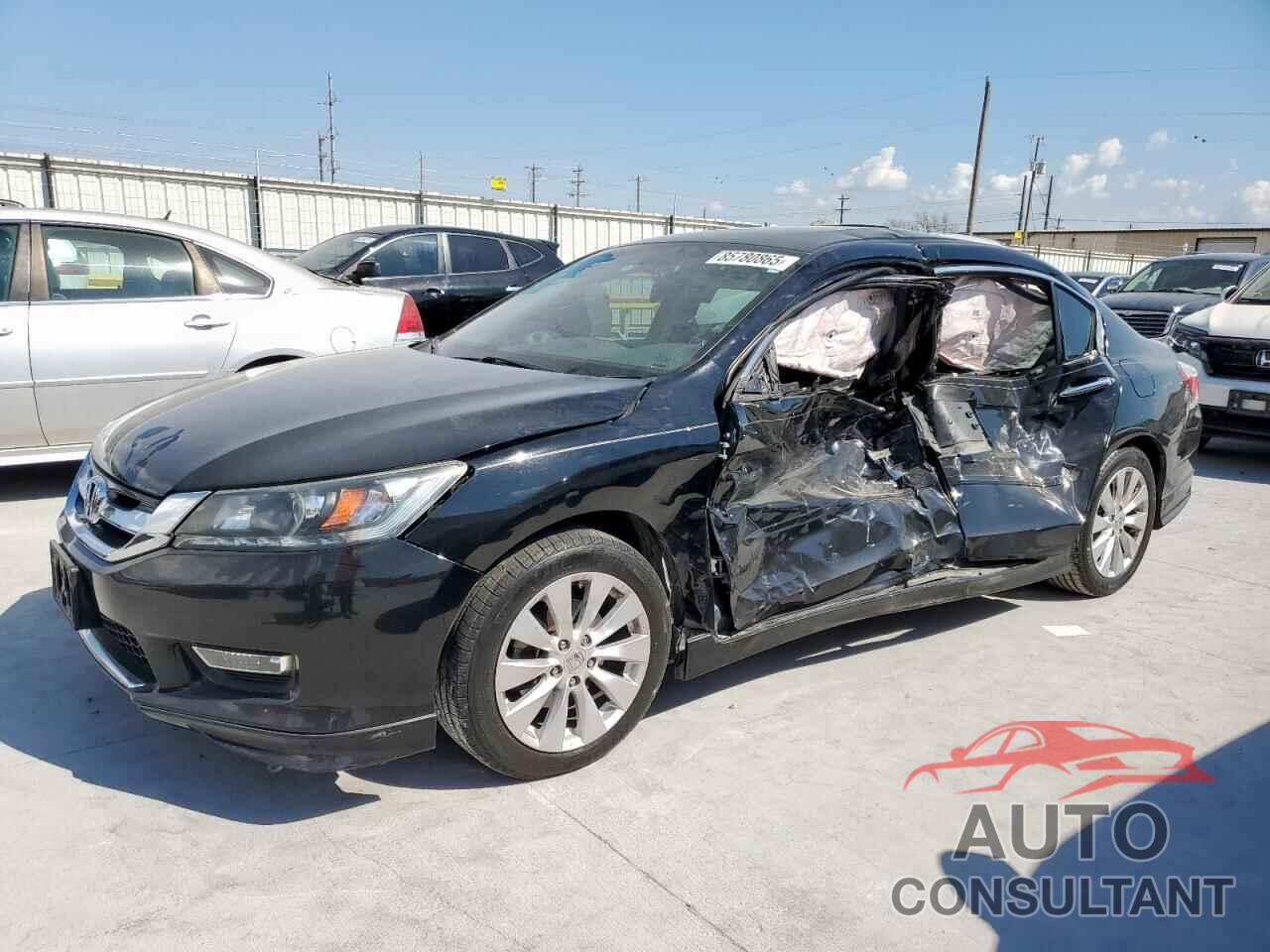 HONDA ACCORD 2013 - 1HGCR3F81DA007011