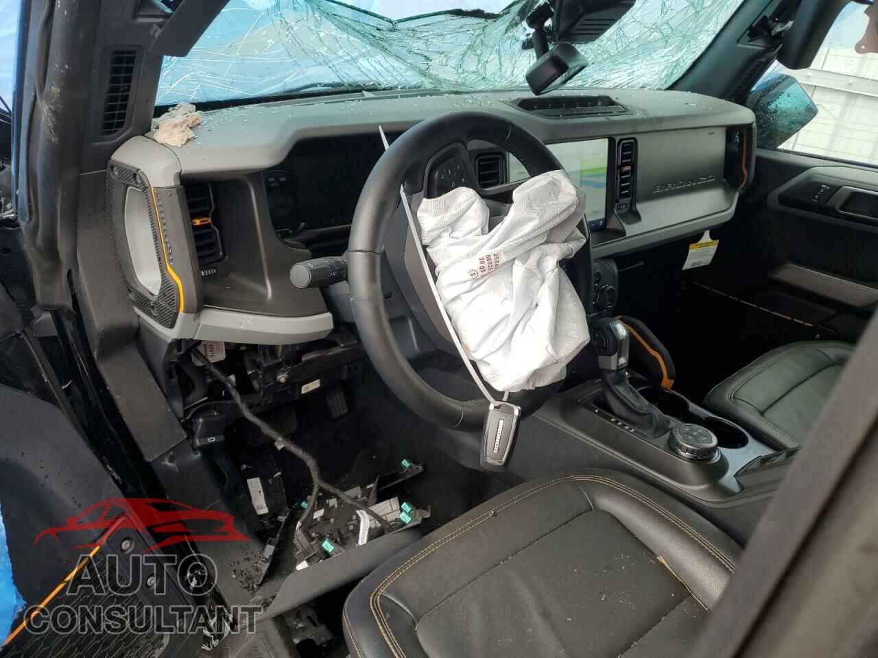 FORD BRONCO 2023 - 1FMEE5DP3PLB46702