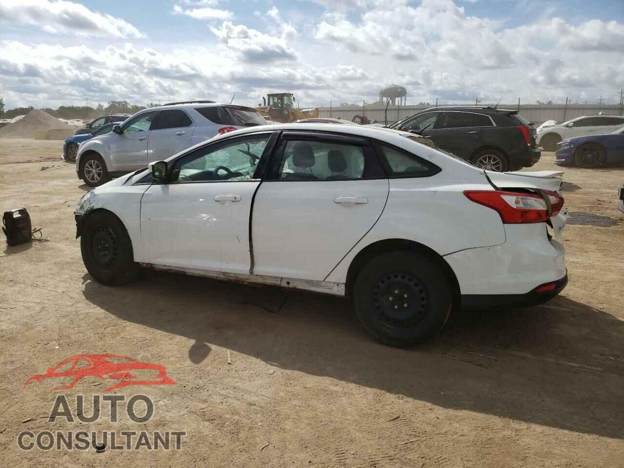 FORD FOCUS 2012 - 1FAHP3F21CL207224