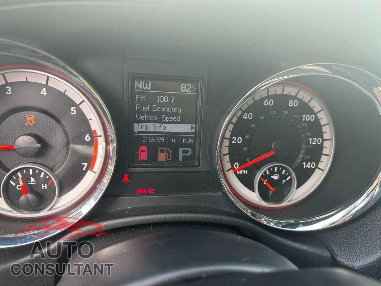 DODGE DURANGO 2011 - 1D4SD4GT5BC592388