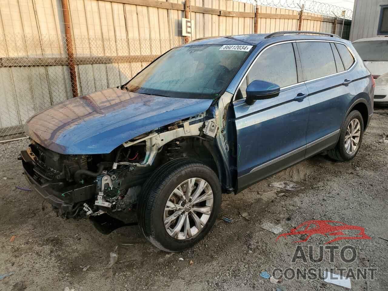 VOLKSWAGEN TIGUAN 2018 - 3VV3B7AX8JM133343