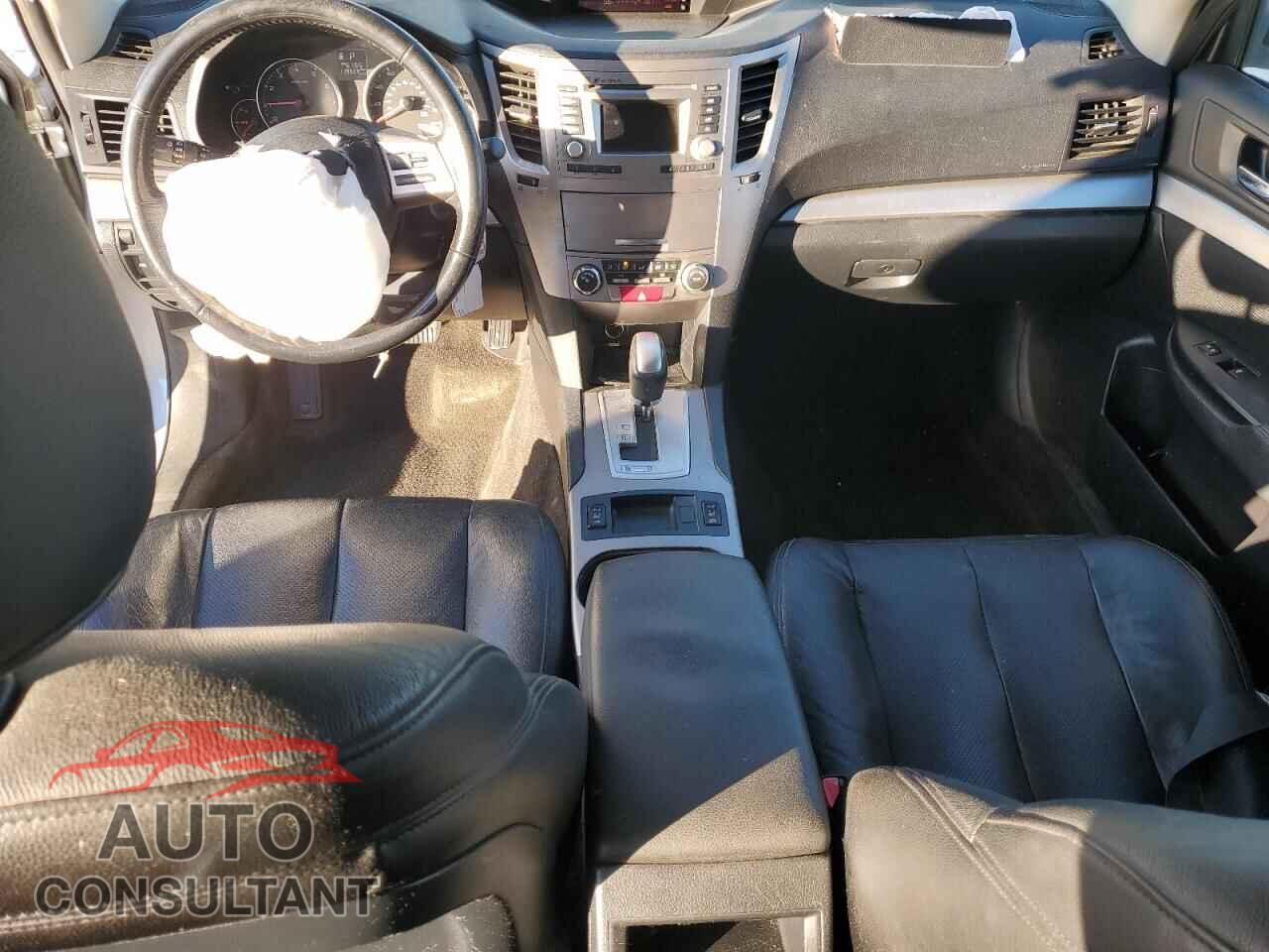 SUBARU OUTBACK 2014 - 4S4BRBCC7E3200732