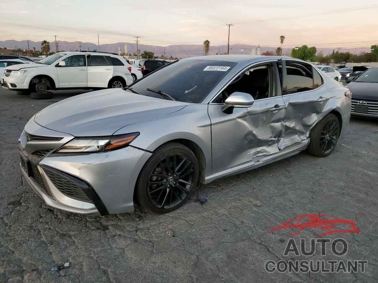TOYOTA CAMRY 2021 - 4T1K61AK8MU614799