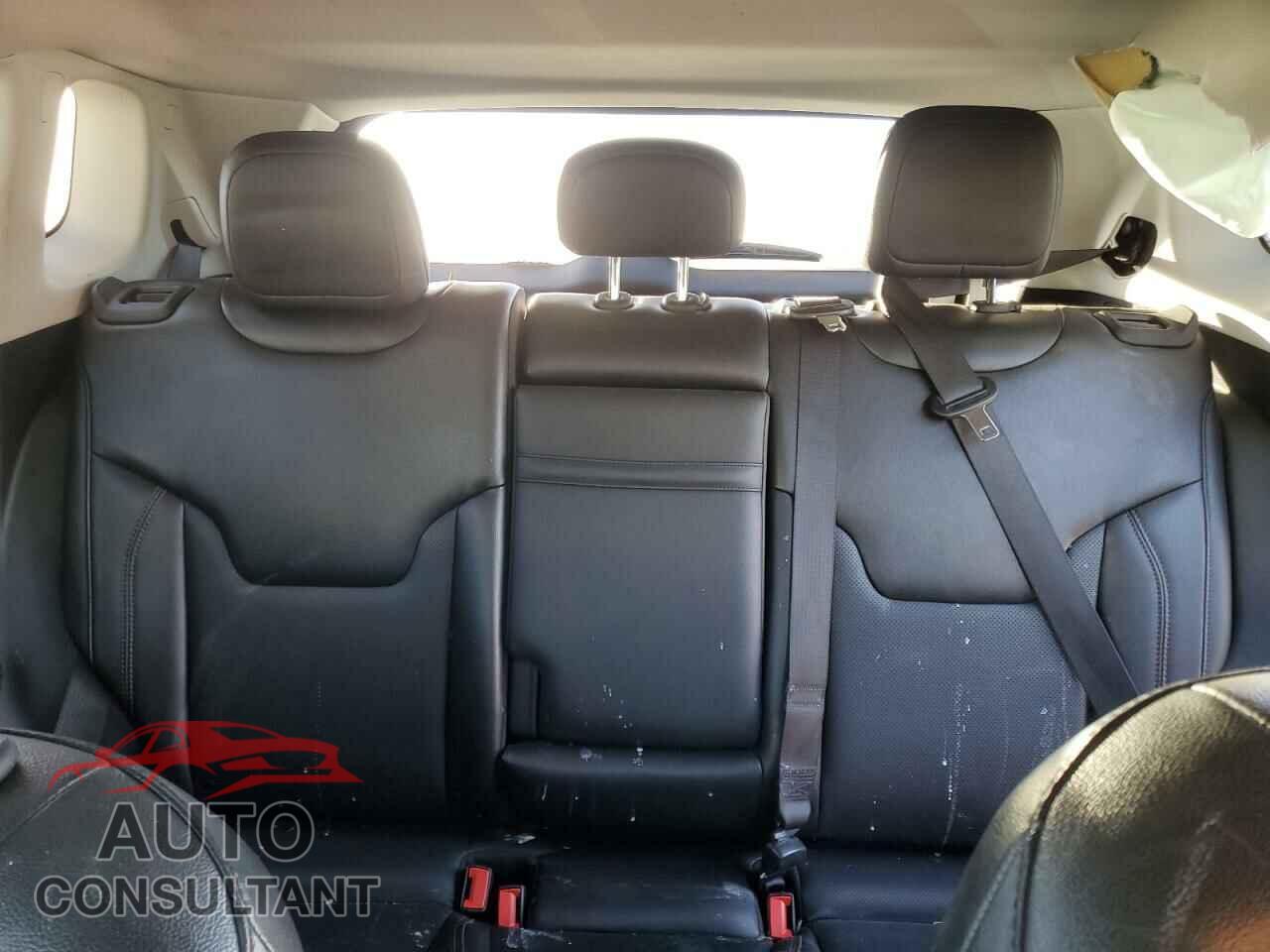 JEEP COMPASS 2020 - 3C4NJCCB4LT105312