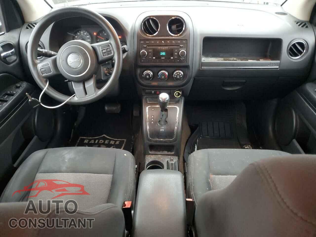 JEEP COMPASS 2013 - 1C4NJDBB9DD207686