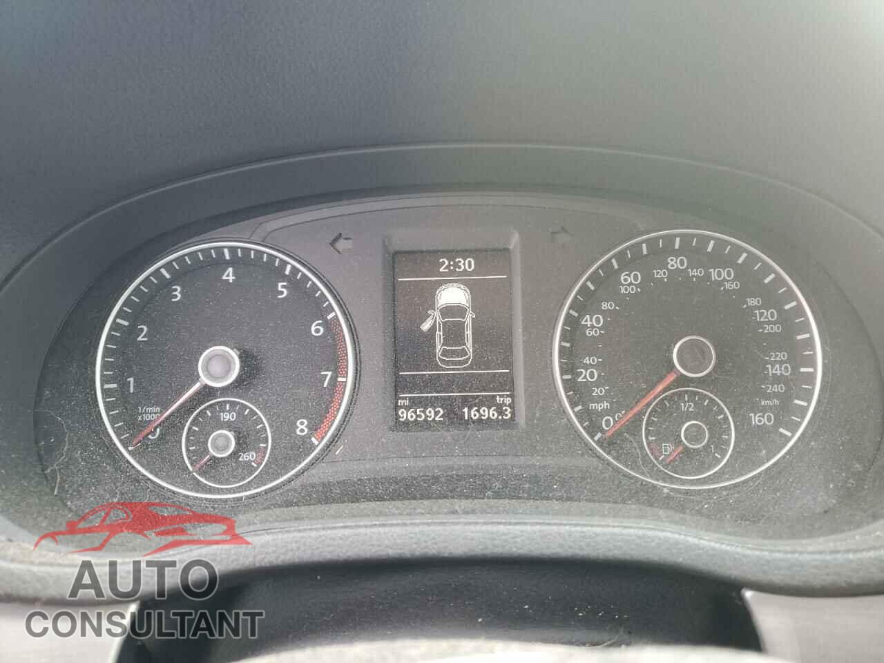 VOLKSWAGEN PASSAT 2015 - 1VWBS7A30FC004221
