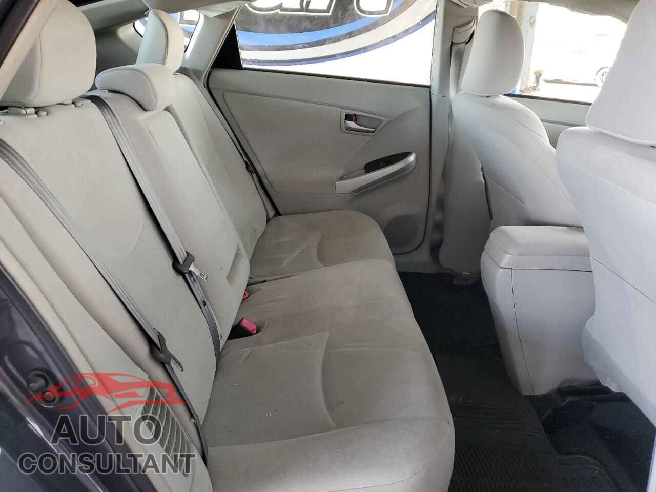 TOYOTA PRIUS 2015 - JTDKN3DU7F1982945