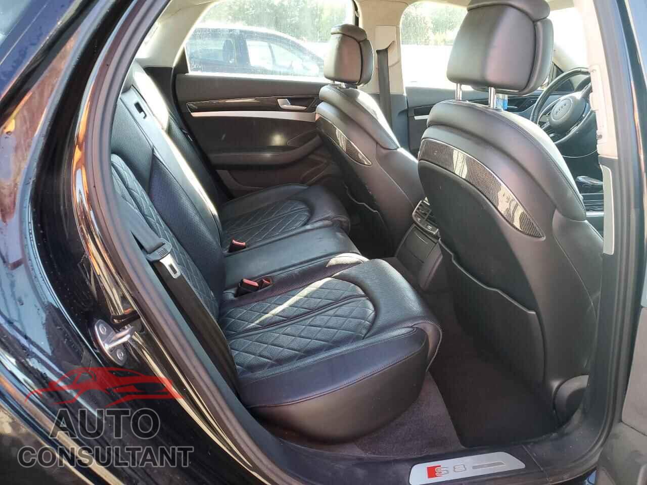 AUDI S8 2014 - WAUD2AFD3EN005115