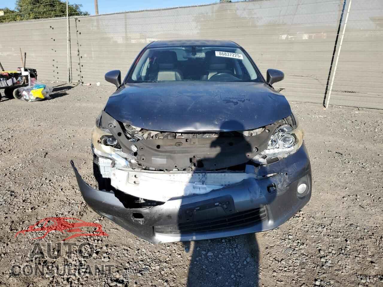 LEXUS CT 200 2012 - JTHKD5BH7C2113545