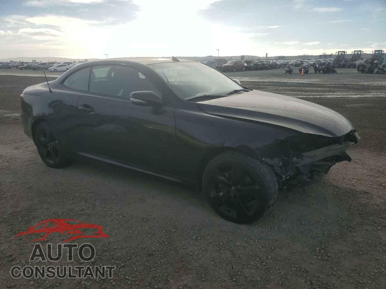 LEXUS IS 2011 - JTHFF2C28B2517070