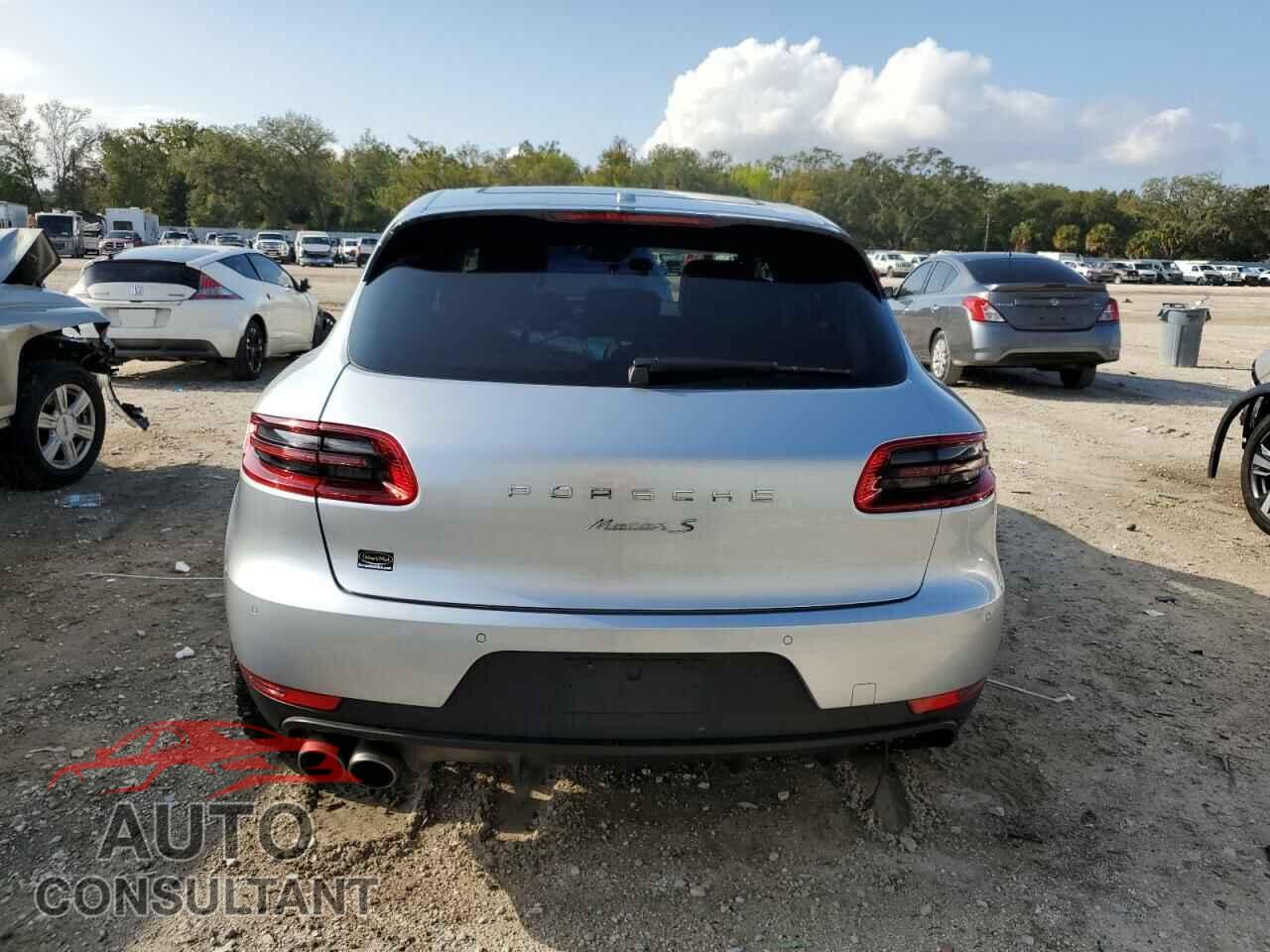 PORSCHE MACAN 2016 - WP1AB2A57GLB47508