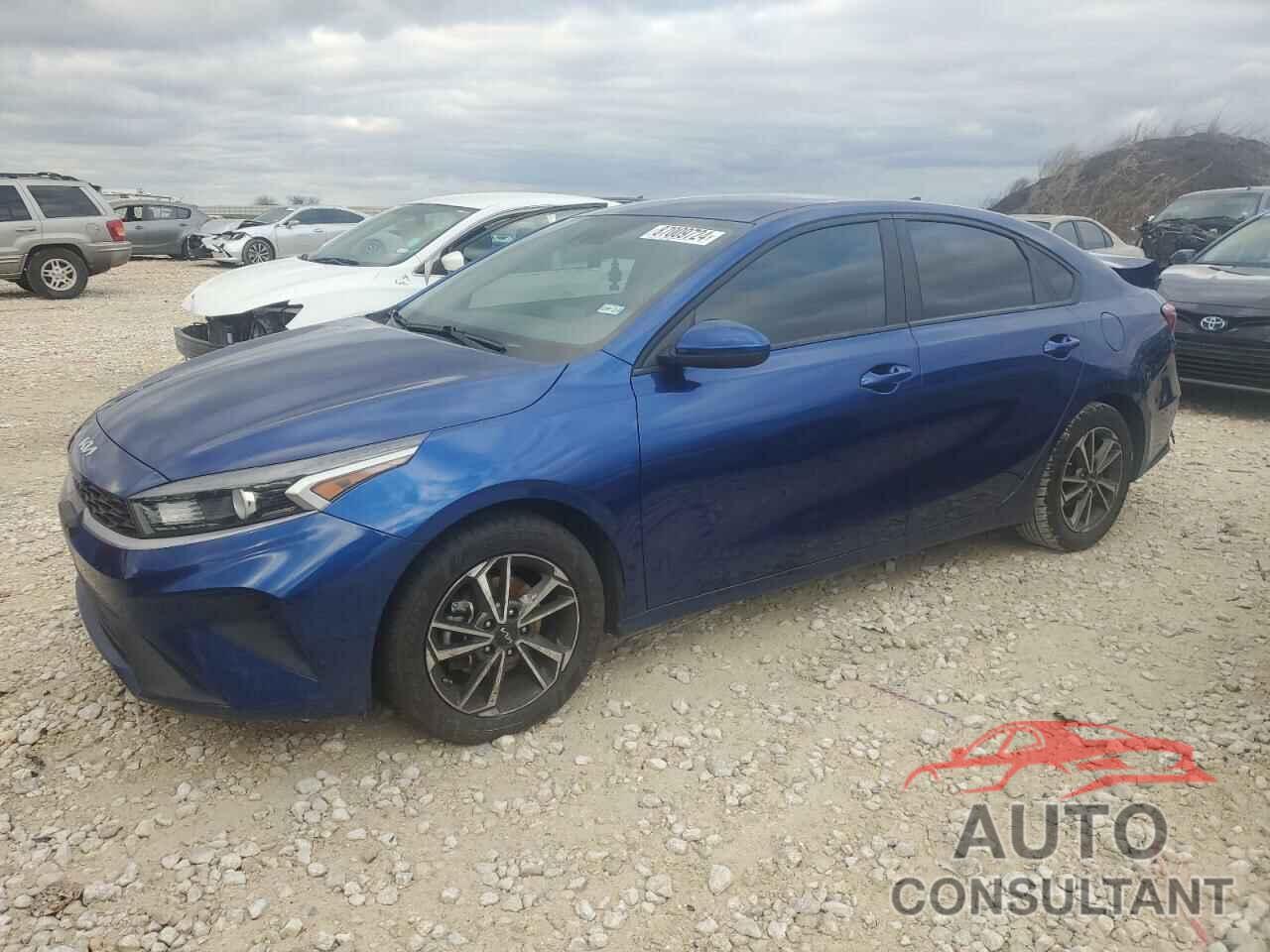 KIA FORTE 2022 - 3KPF24AD4NE458037