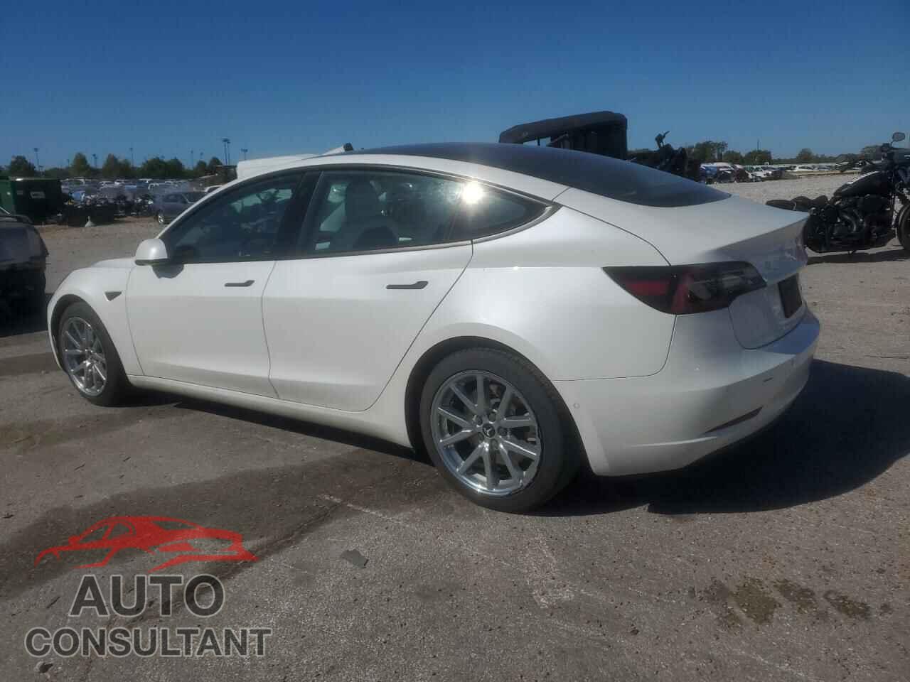 TESLA MODEL 3 2021 - 5YJ3E1EB4MF092008