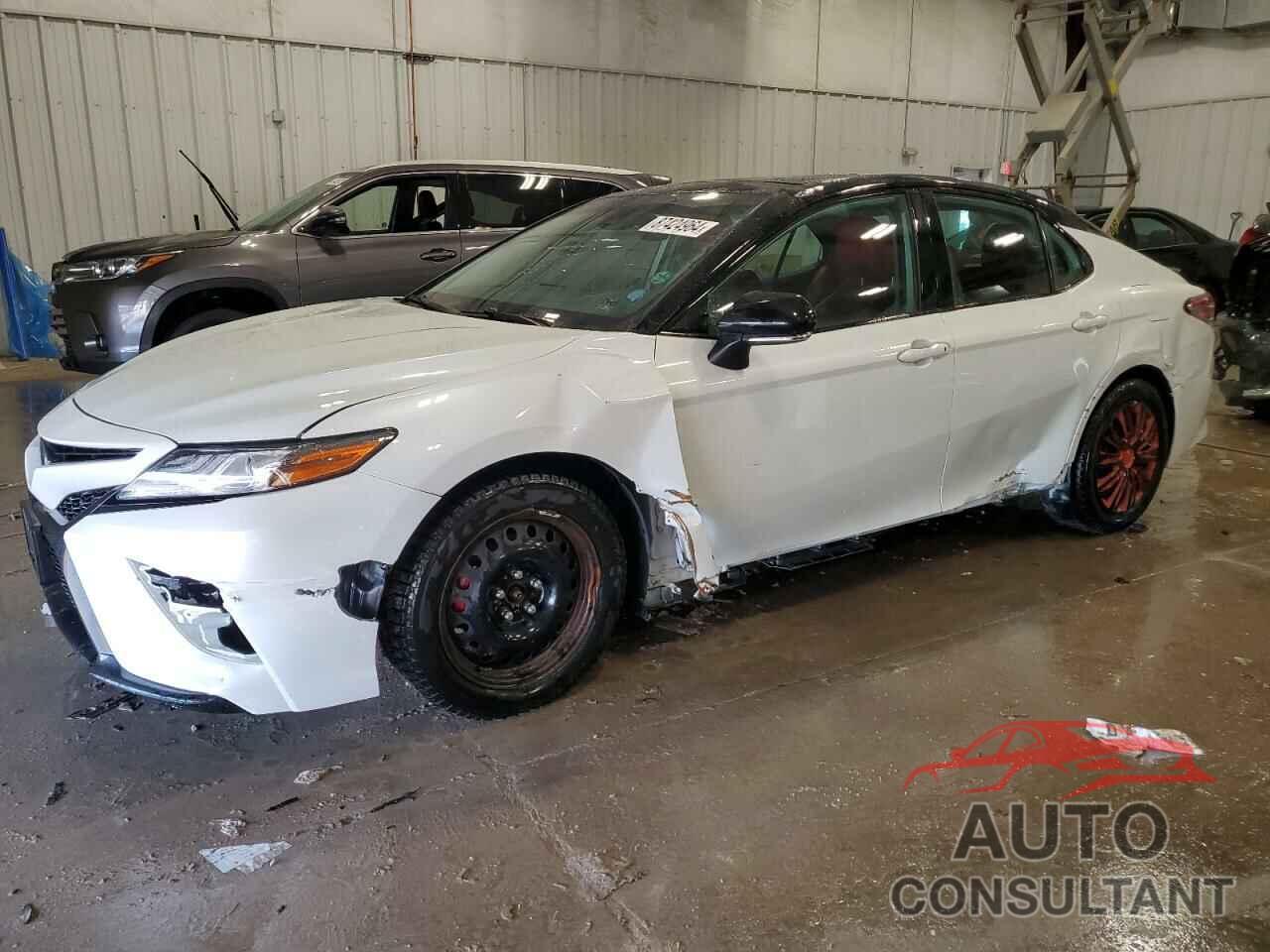 TOYOTA CAMRY 2019 - 4T1B61HK6KU296846