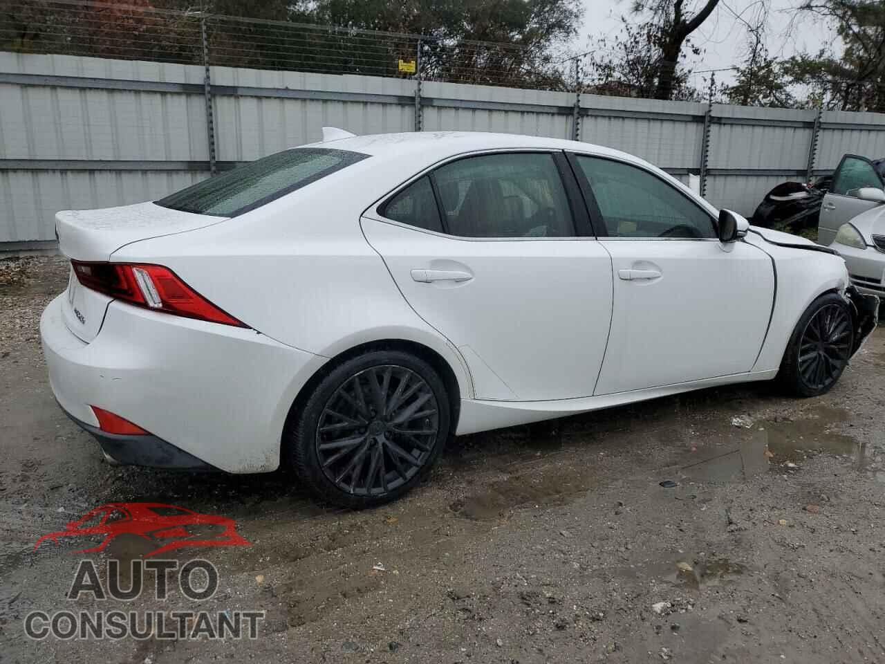 LEXUS IS 2015 - JTHCF1D24F5025457