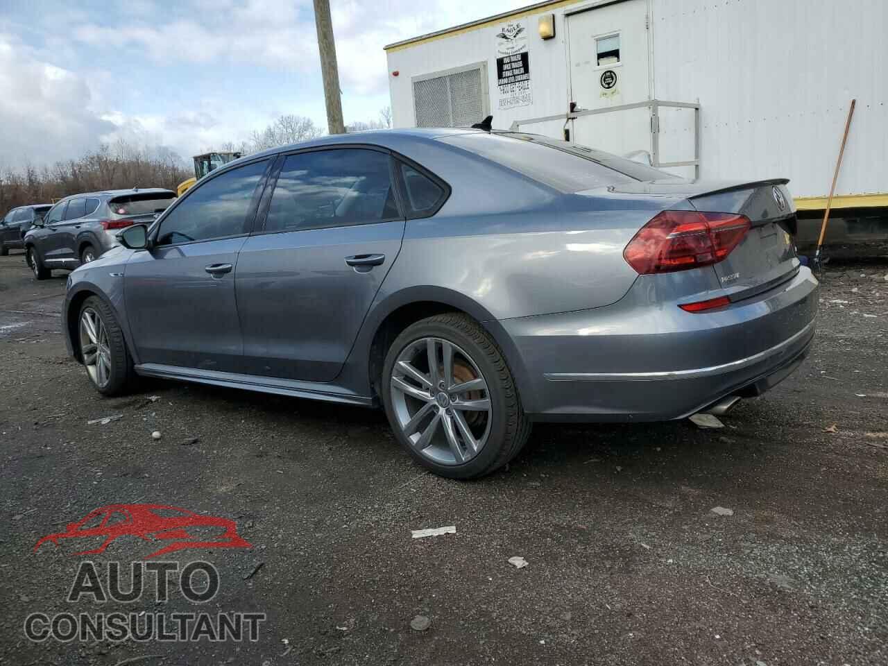 VOLKSWAGEN PASSAT 2018 - 1VWAA7A36JC046111