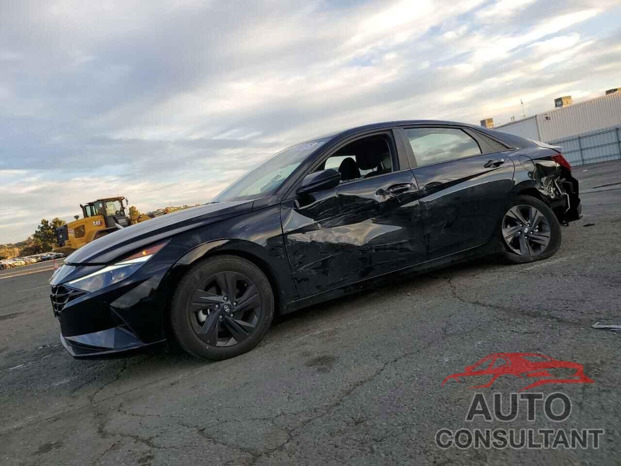 HYUNDAI ELANTRA 2023 - KMHLM4AG2PU378498