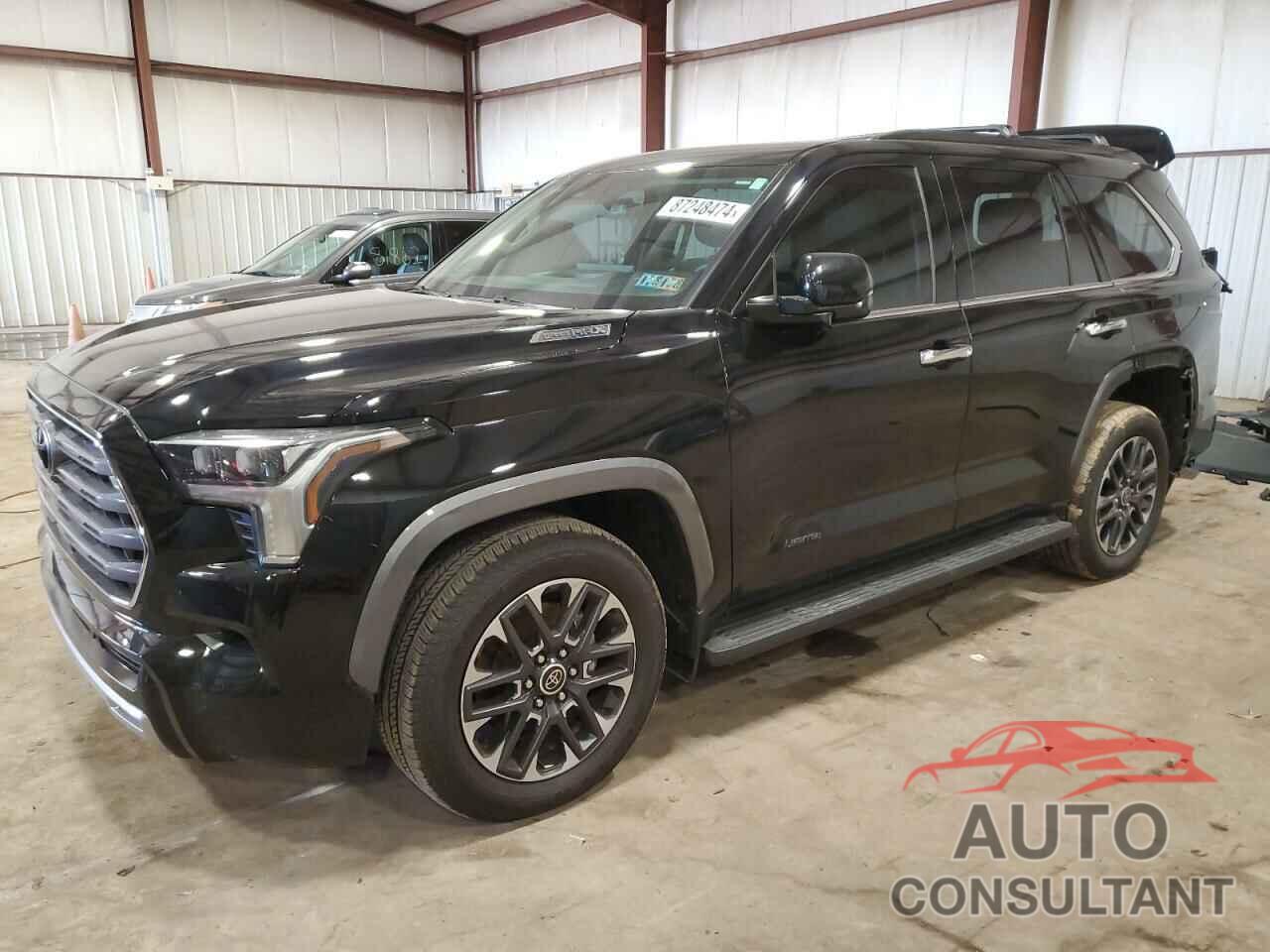 TOYOTA SEQUOIA 2023 - 7SVAAABA7PX018189