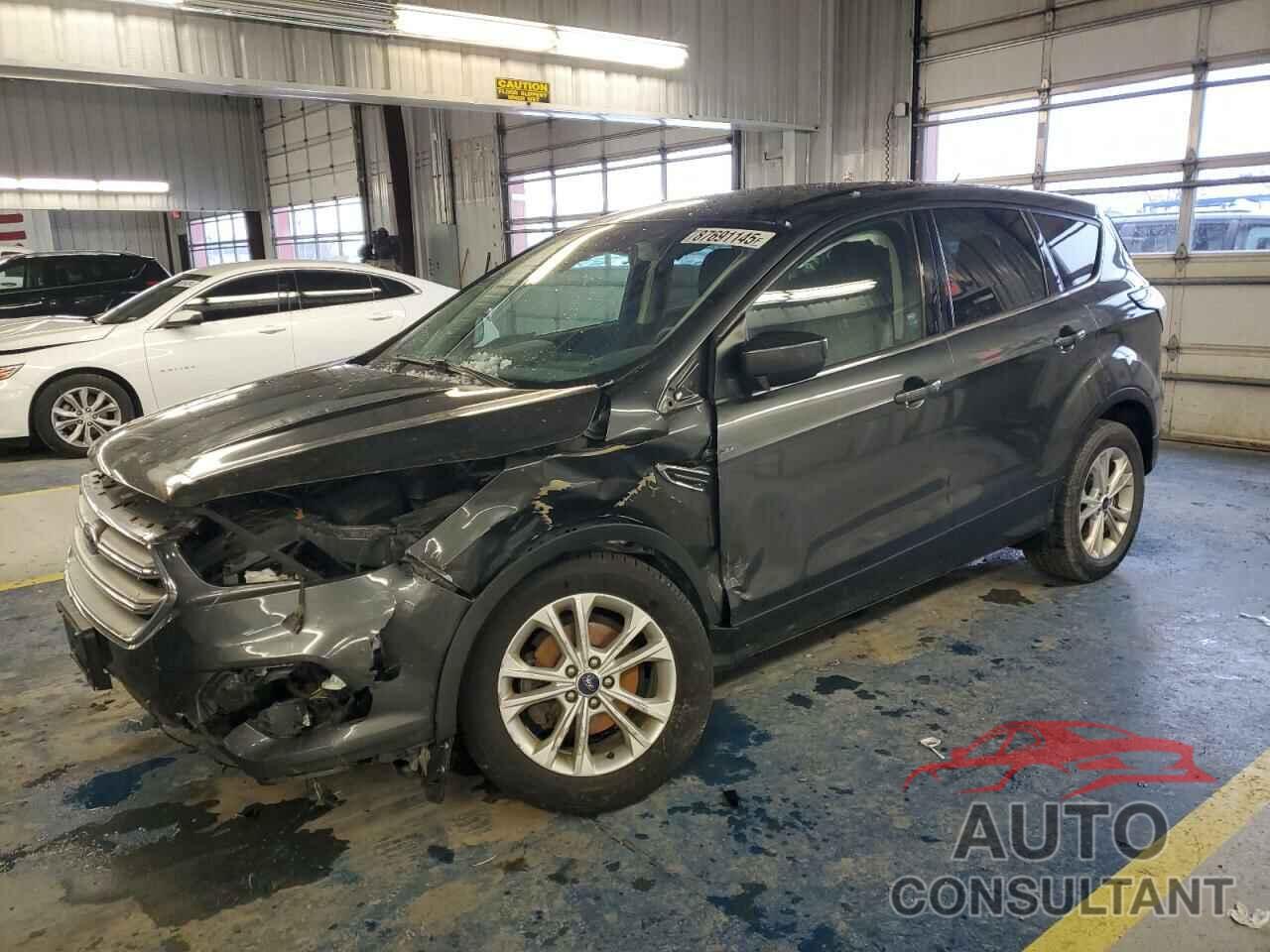 FORD ESCAPE 2017 - 1FMCU0GDXHUE32265