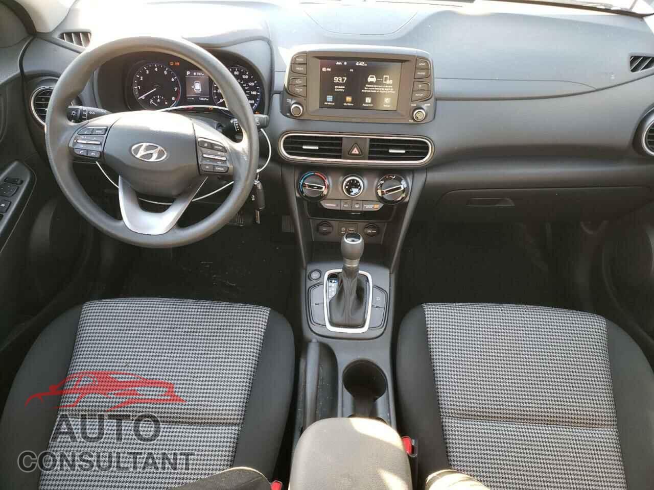 HYUNDAI KONA 2020 - KM8K12AA8LU523655