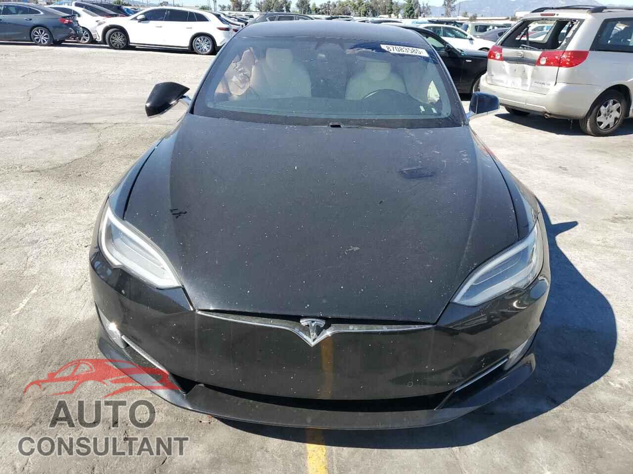 TESLA MODEL S 2020 - 5YJSA1E48LF378659