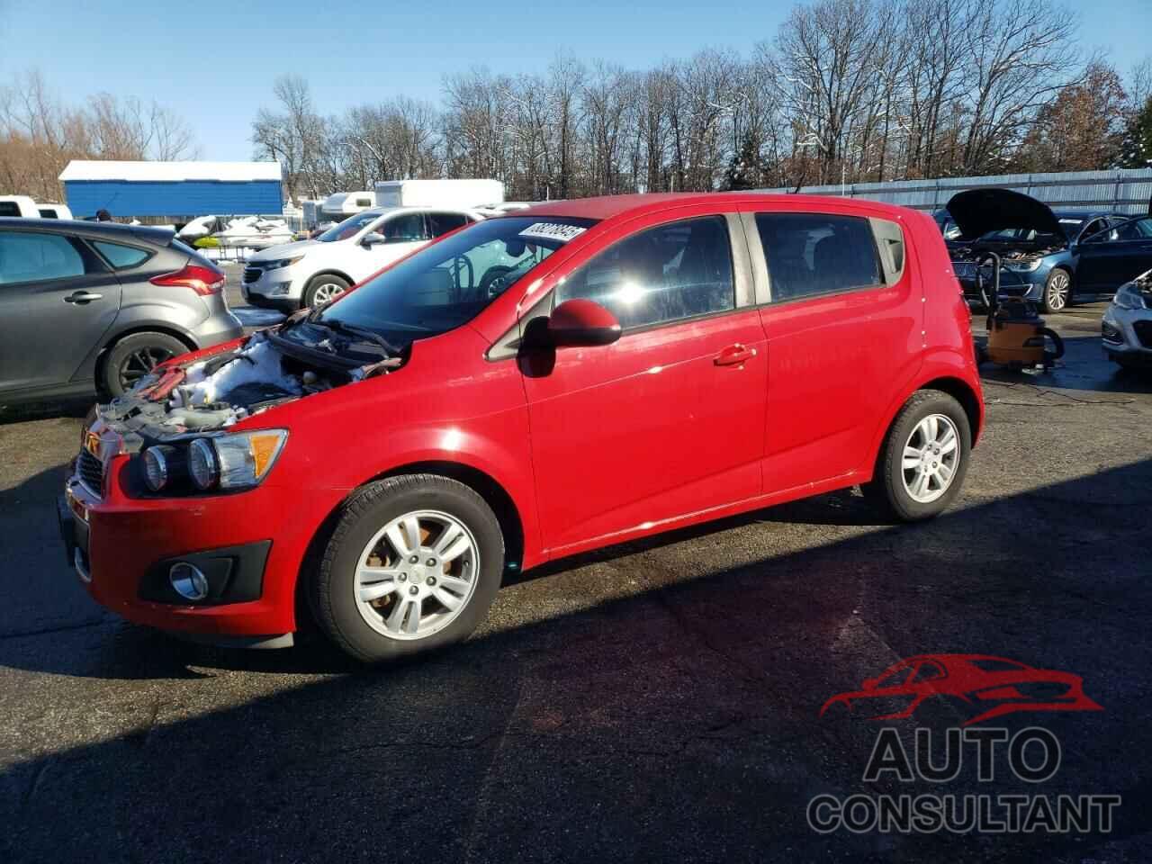 CHEVROLET SONIC 2012 - 1G1JB6SH9C4126979