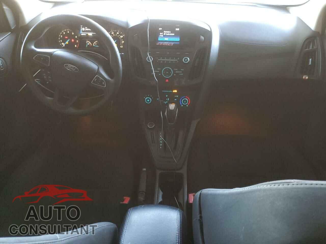 FORD FOCUS 2016 - 1FADP3F26GL347807