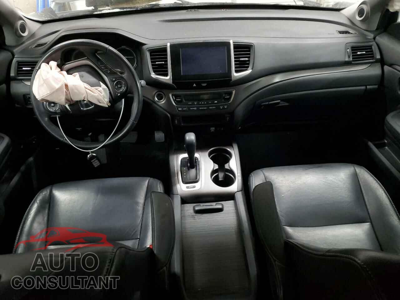 HONDA PILOT 2017 - 5FNYF5H57HB027823