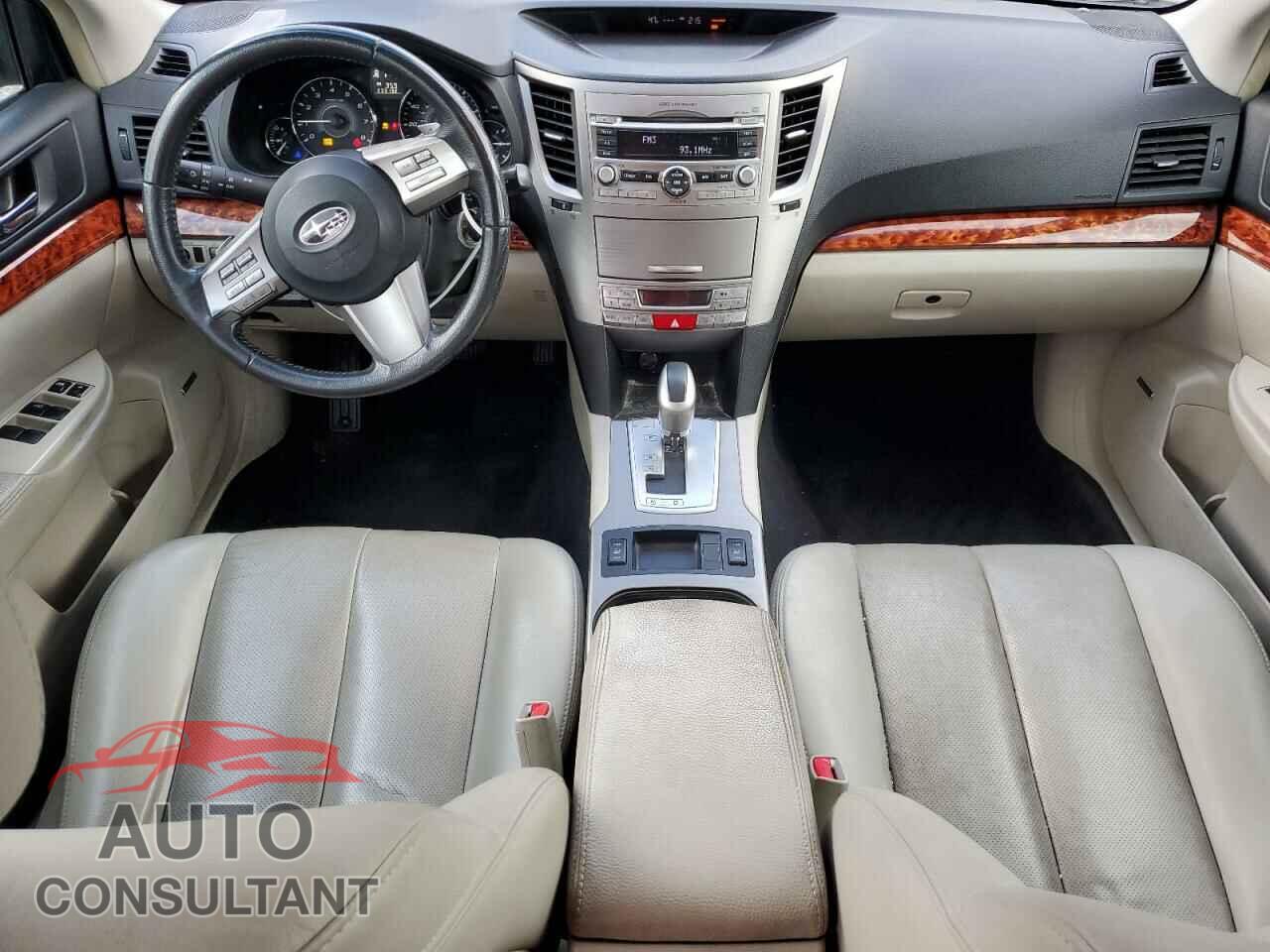 SUBARU OUTBACK 2010 - 4S4BRBKC8A3364454