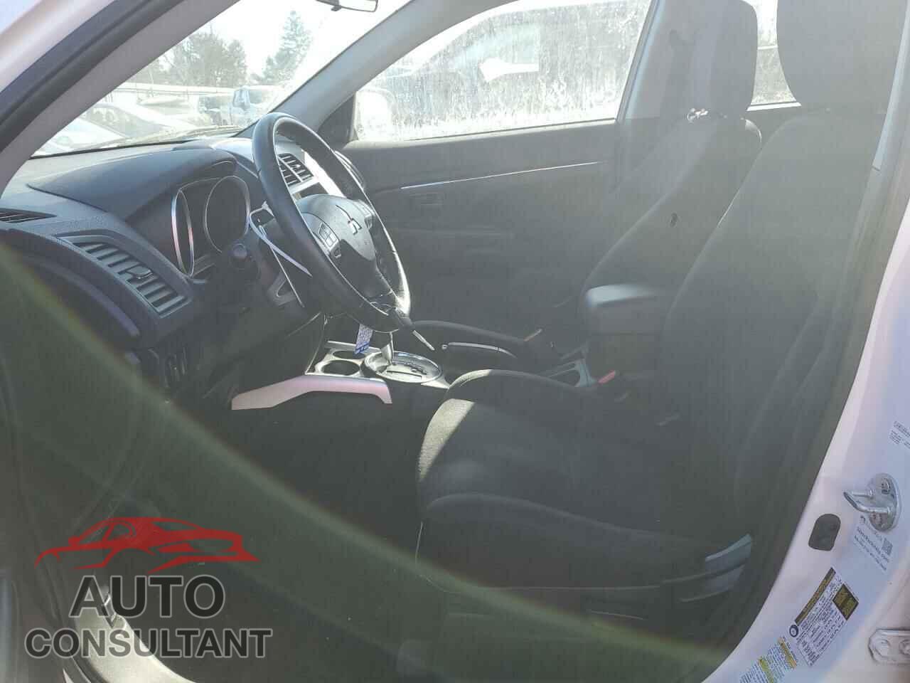 MITSUBISHI OUTLANDER 2013 - 4A4AP3AU9DE002950