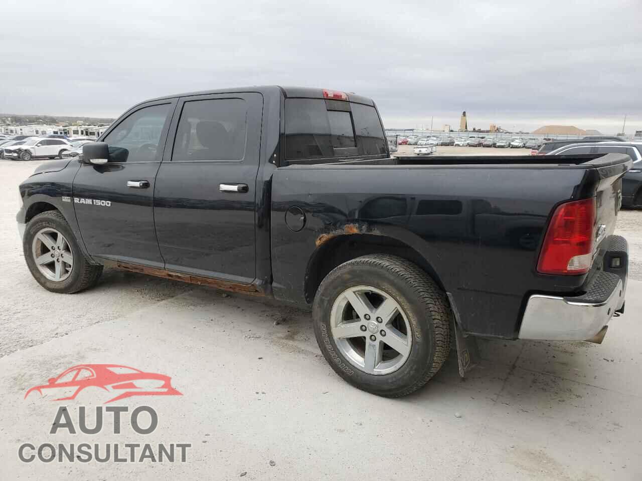 DODGE RAM 1500 2012 - 1C6RD7LT4CS168539