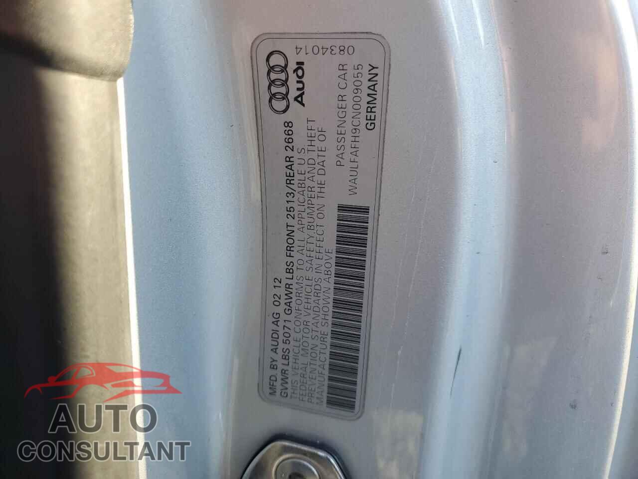 AUDI A5 2012 - WAULFAFH9CN009055