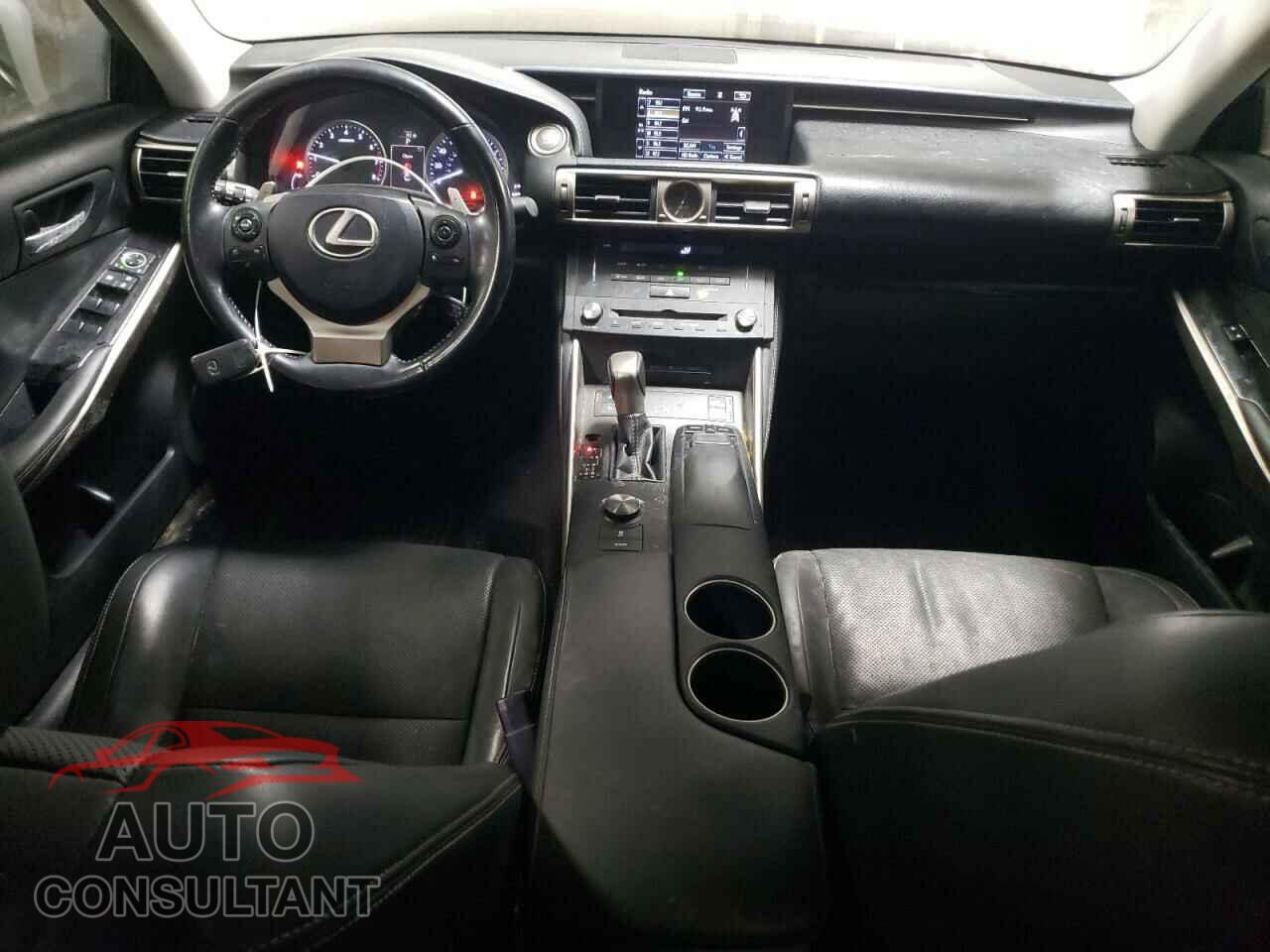 LEXUS IS 2015 - JTHCF1D25F5023619