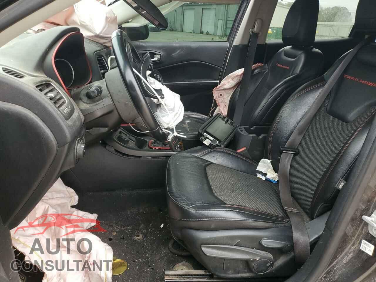 JEEP COMPASS 2019 - 3C4NJDDB8KT728502