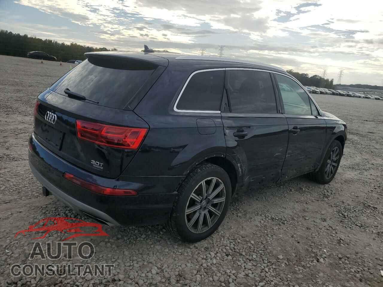 AUDI Q7 2018 - WA1VAAF76JD006497